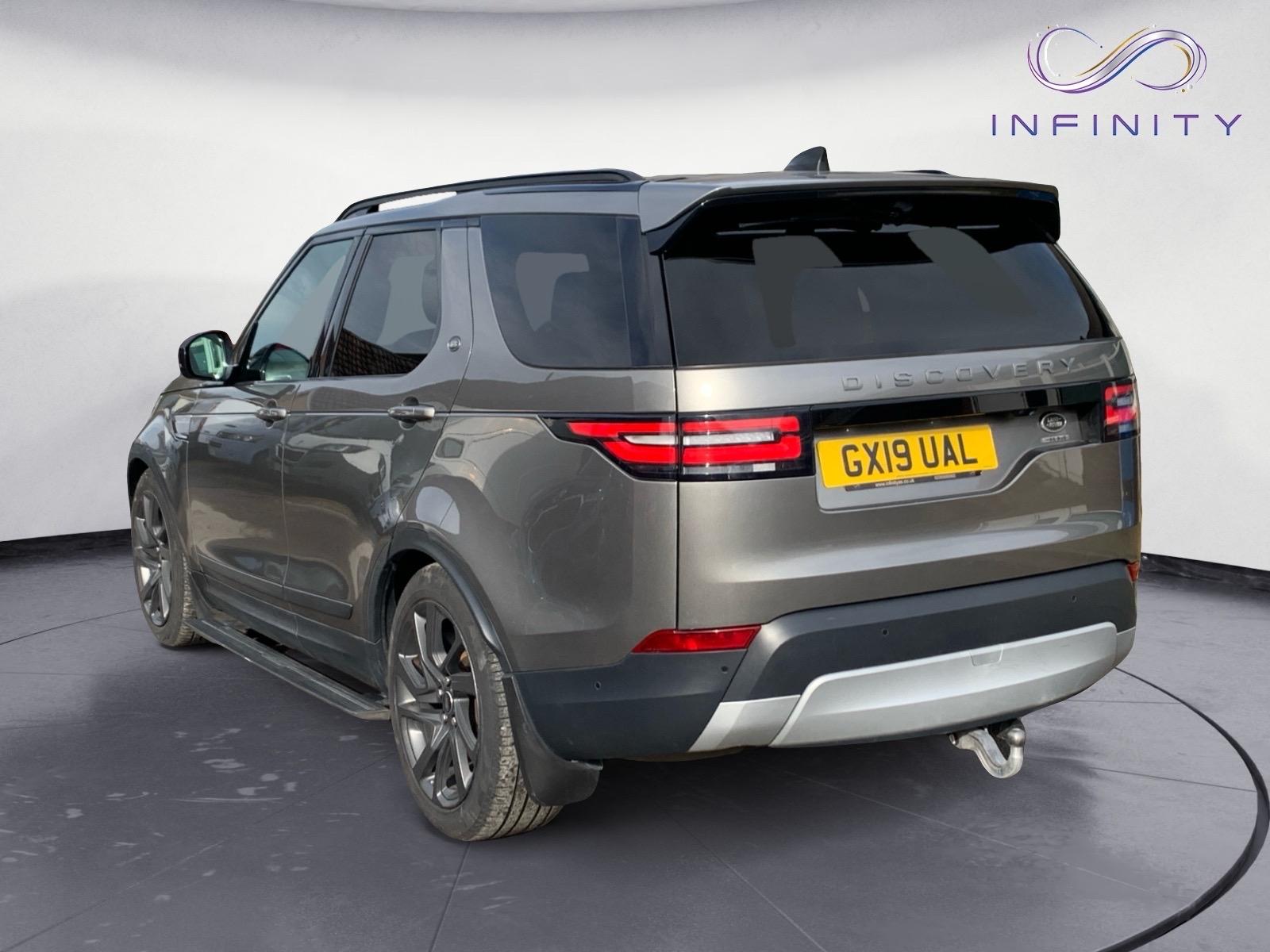 Land Rover Discovery 3.0 SD V6 HSE SUV 5dr Diesel Auto 4WD Euro 6 (s/s) (306 ps)