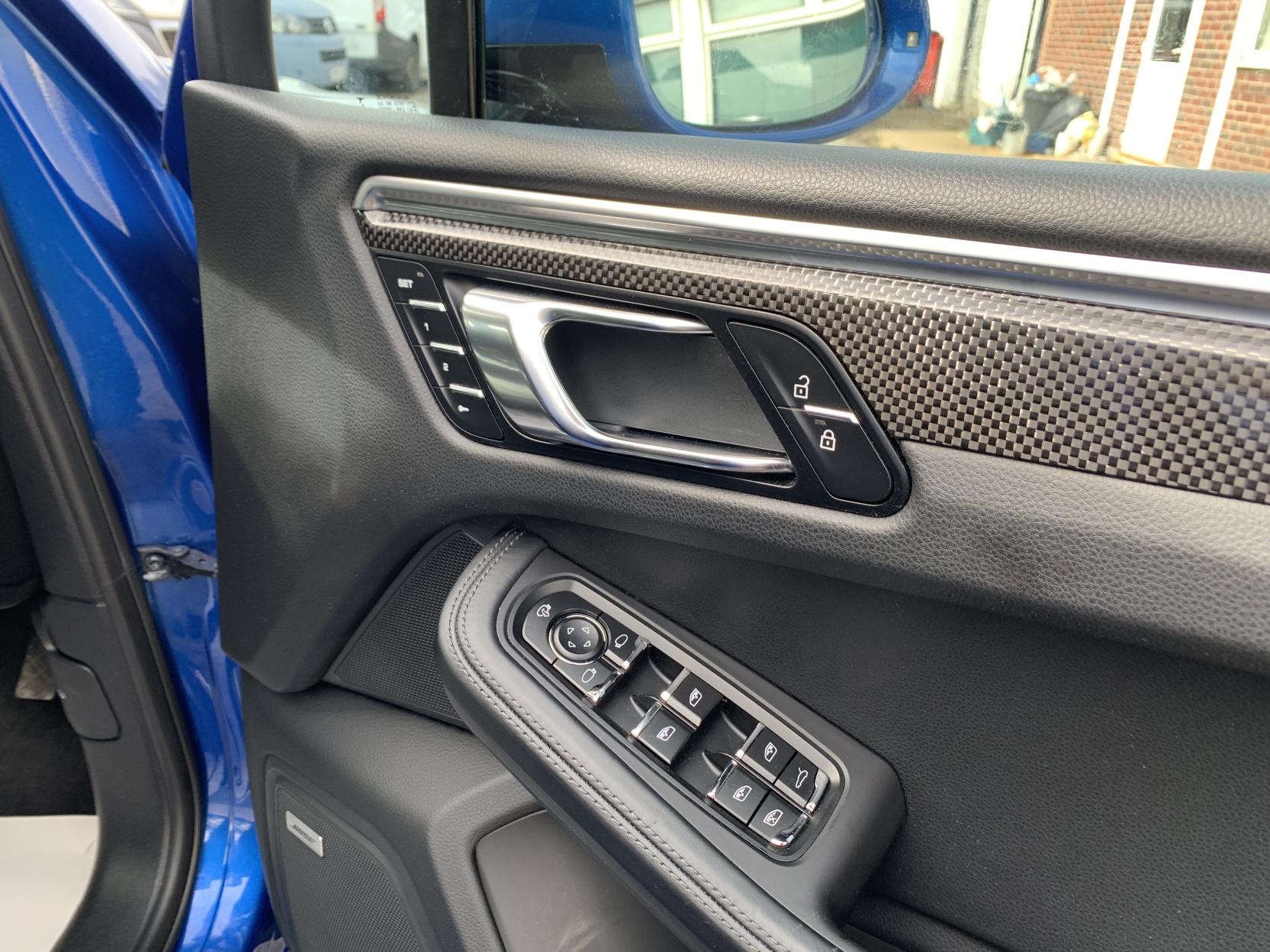 Porsche Macan 3.0T V6 S SUV 5dr Petrol PDK 4WD Euro 6 (s/s) (354 ps)