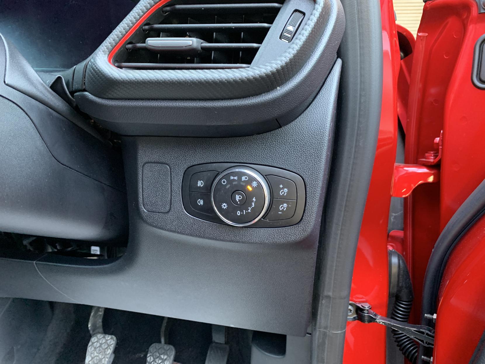 Ford Puma 1.0T EcoBoost MHEV ST-Line X SUV 5dr Petrol Hybrid Manual Euro 6 (s/s) (125 ps)