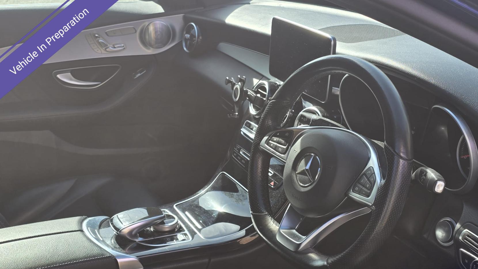 Mercedes-Benz C Class 2.1 C250d AMG Line (Premium Plus) Estate 5dr Diesel 7G-Tronic+ Euro 6 (s/s) (204 ps)