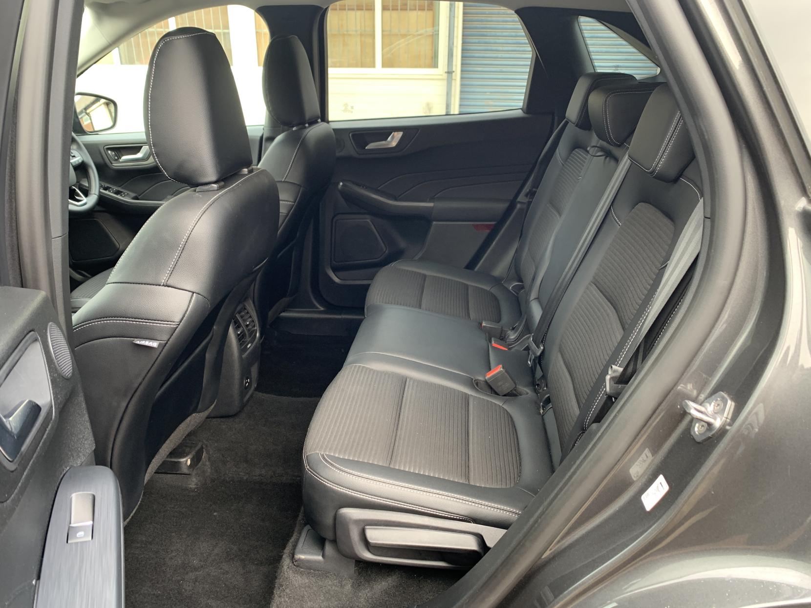 Ford Kuga 1.5T EcoBoost Titanium SUV 5dr Petrol Manual 2WD Euro 6 (s/s) (150 ps)