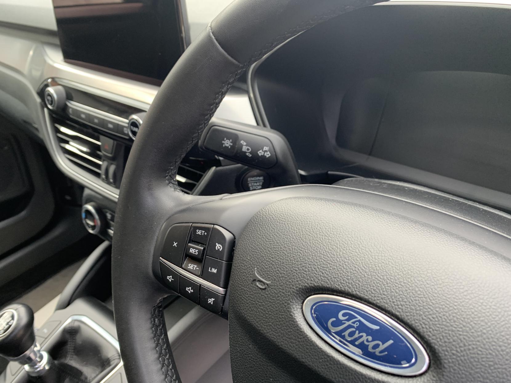 Ford Kuga 1.5T EcoBoost Titanium SUV 5dr Petrol Manual 2WD Euro 6 (s/s) (150 ps)