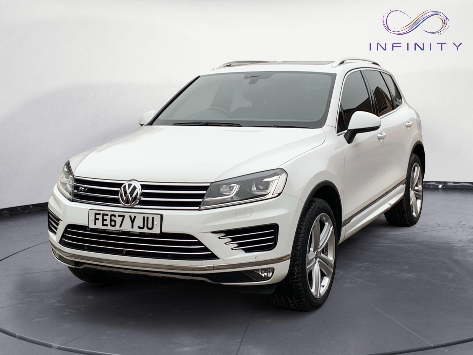 Volkswagen Touareg 3.0 TDI V6 R-Line Plus SUV 5dr Diesel Tiptronic 4WD Euro 6 (s/s) (262 ps)