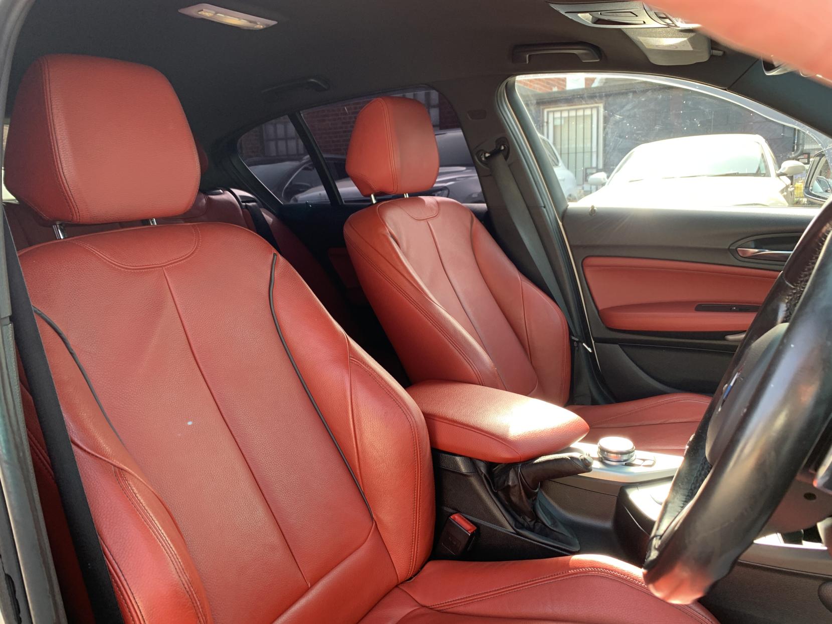 BMW 1 Series 3.0 M135i Hatchback 5dr Petrol Auto Euro 6 (s/s) (326 ps)