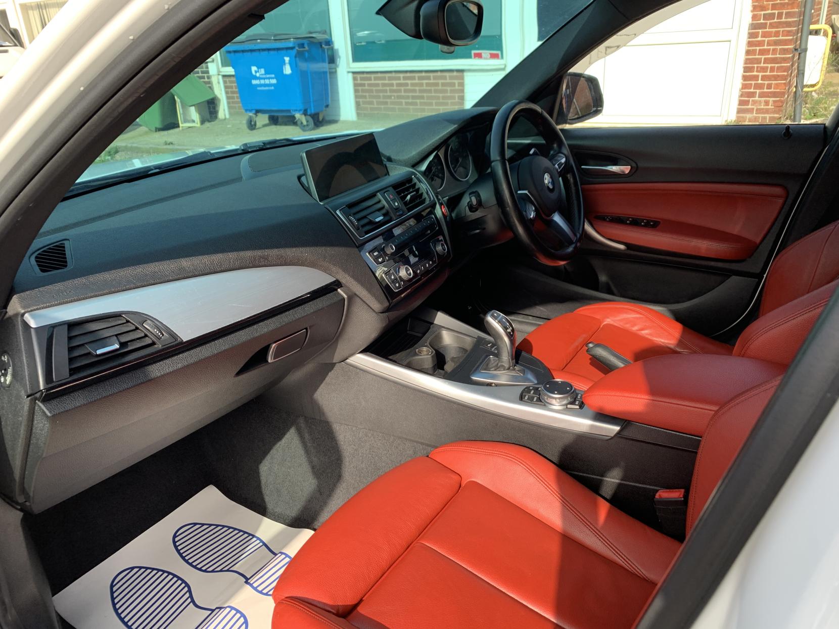 BMW 1 Series 3.0 M135i Hatchback 5dr Petrol Auto Euro 6 (s/s) (326 ps)