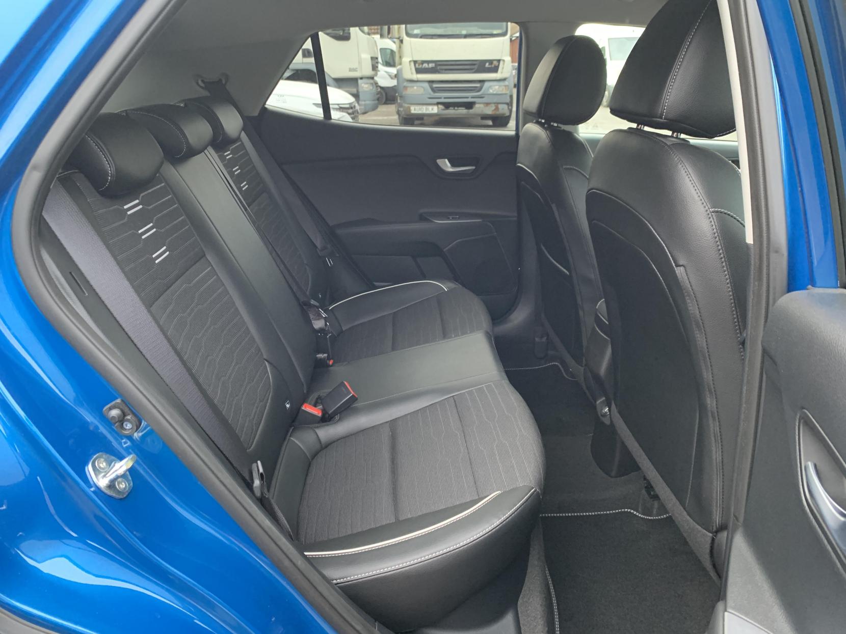 Kia Stonic 1.0 T-GDi MHEV GT-Line SUV 5dr Petrol Hybrid Manual Euro 6 (s/s) (118 bhp)