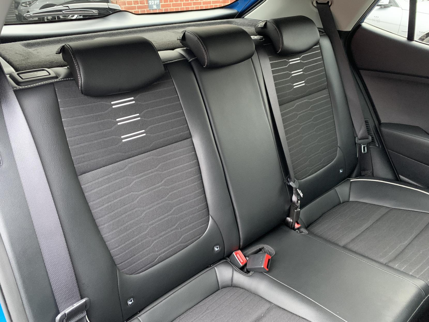 Kia Stonic 1.0 T-GDi MHEV GT-Line SUV 5dr Petrol Hybrid Manual Euro 6 (s/s) (118 bhp)