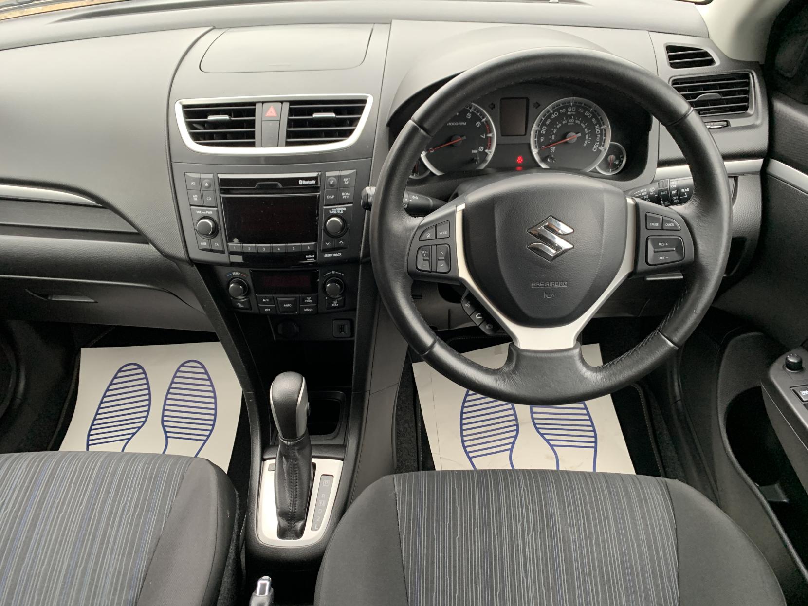 Suzuki Swift 1.2 SZ4 Hatchback 5dr Petrol Auto Euro 5 (94 ps)