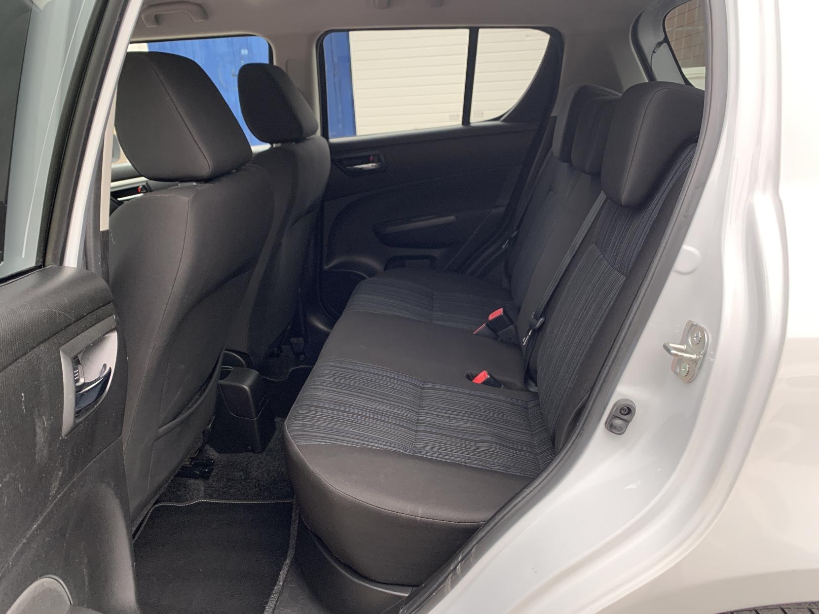 Suzuki Swift 1.2 SZ4 Hatchback 5dr Petrol Auto Euro 5 (94 ps)