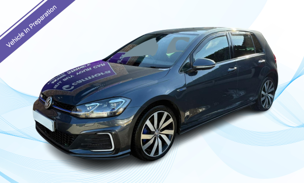 Volkswagen Golf 1.4 TSI 8.7kWh GTE Advance Hatchback 5dr Petrol Plug-in Hybrid DSG Euro 6 (s/s) (204 ps)