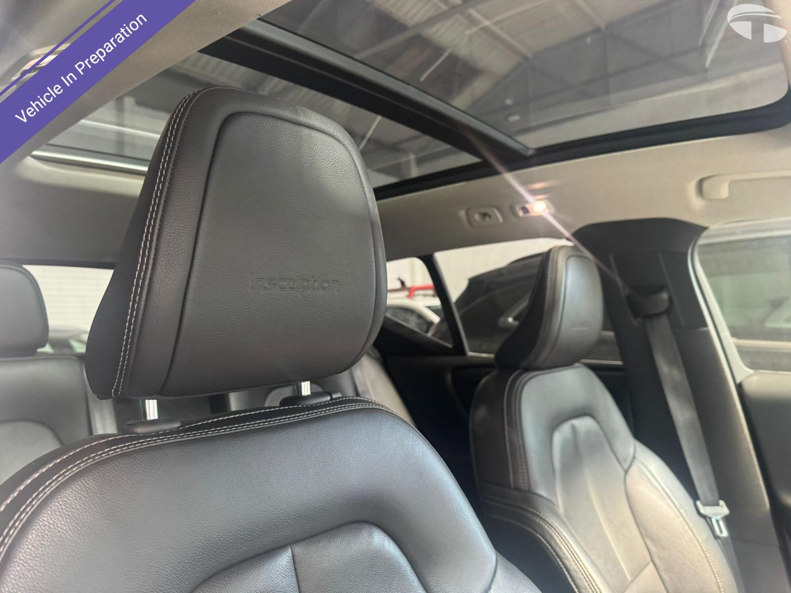 Volvo XC40 2.0 D4 Inscription Pro SUV 5dr Diesel Auto AWD Euro 6 (s/s) (190 ps)