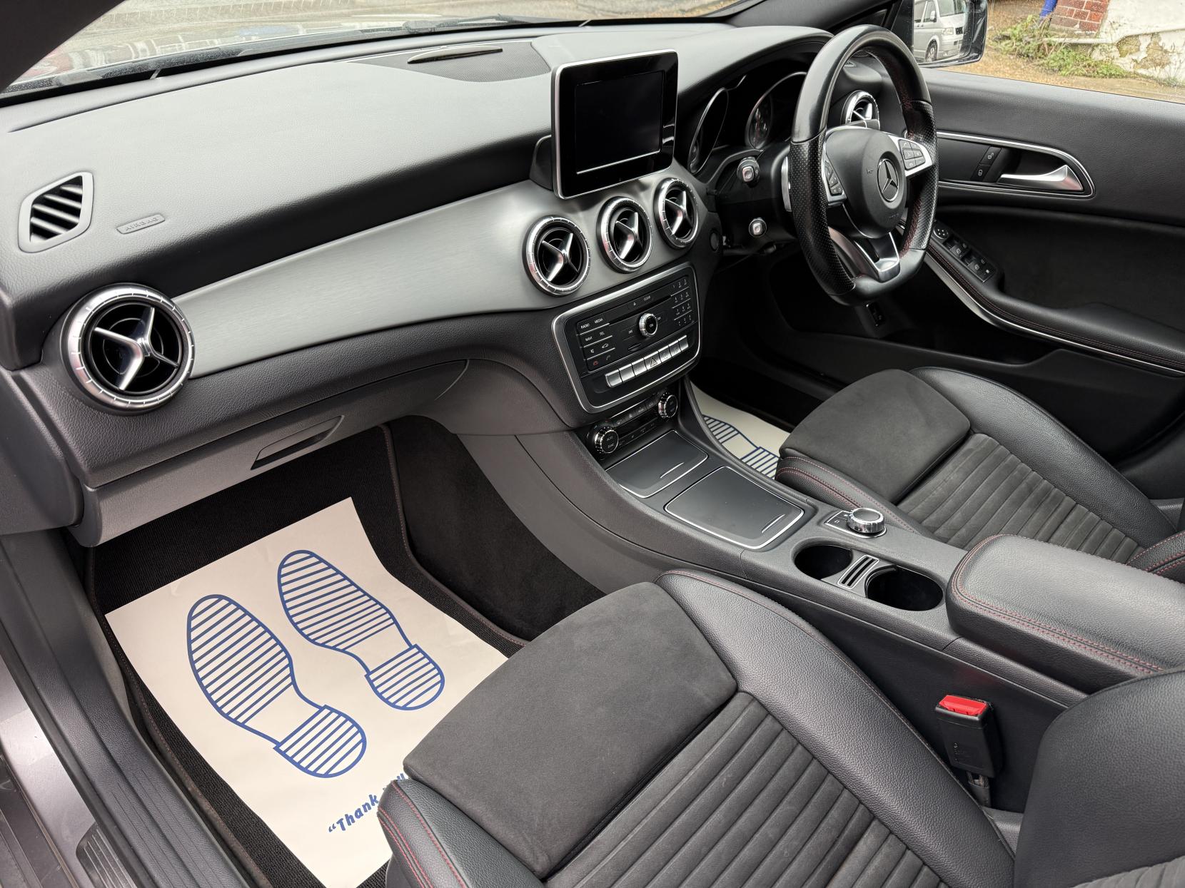 Mercedes-Benz CLA 2.1 CLA220d AMG Line Shooting Brake 5dr Diesel 7G-DCT Euro 6 (s/s) (177 ps)