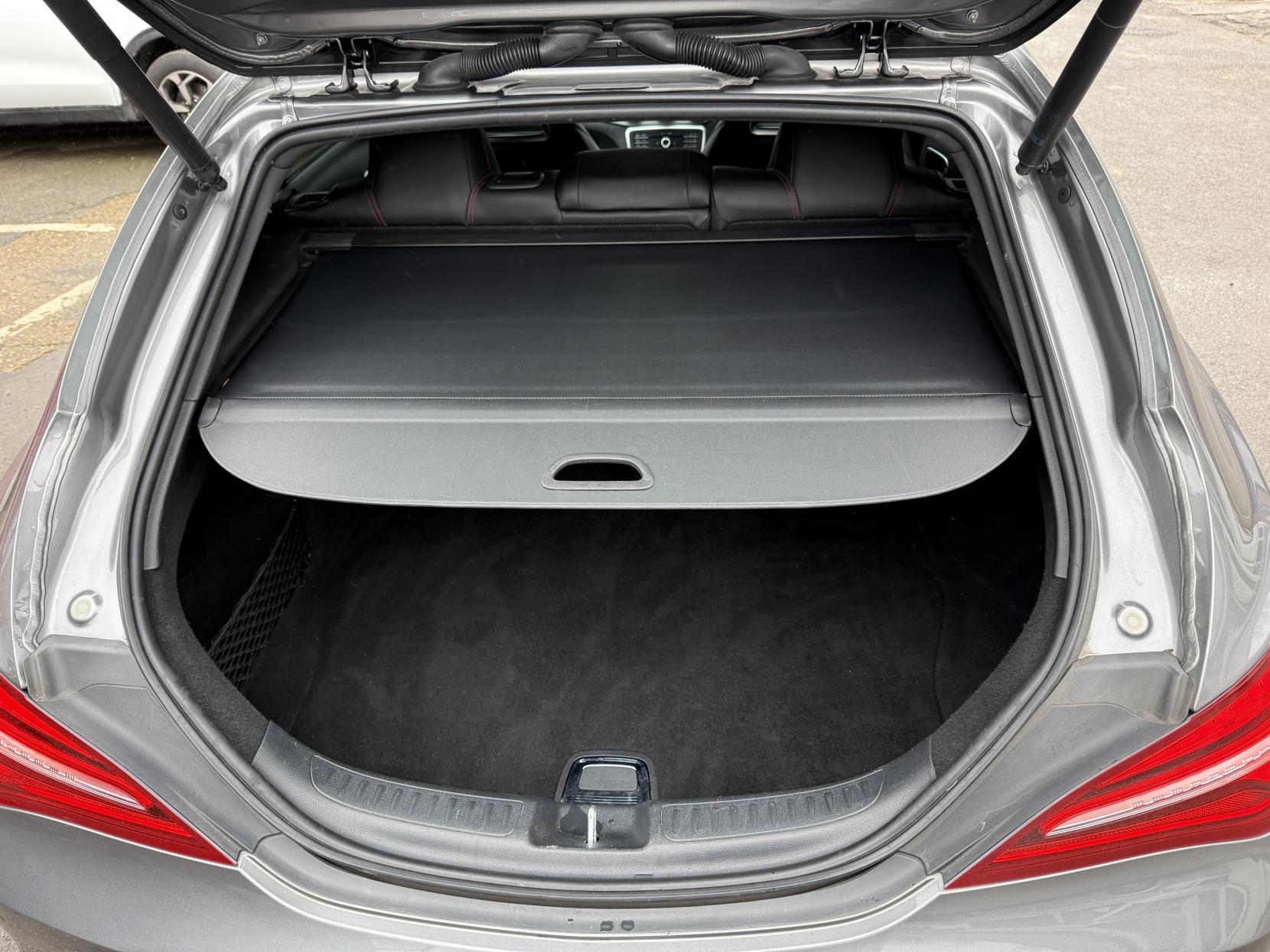 Mercedes-Benz CLA 2.1 CLA220d AMG Line Shooting Brake 5dr Diesel 7G-DCT Euro 6 (s/s) (177 ps)