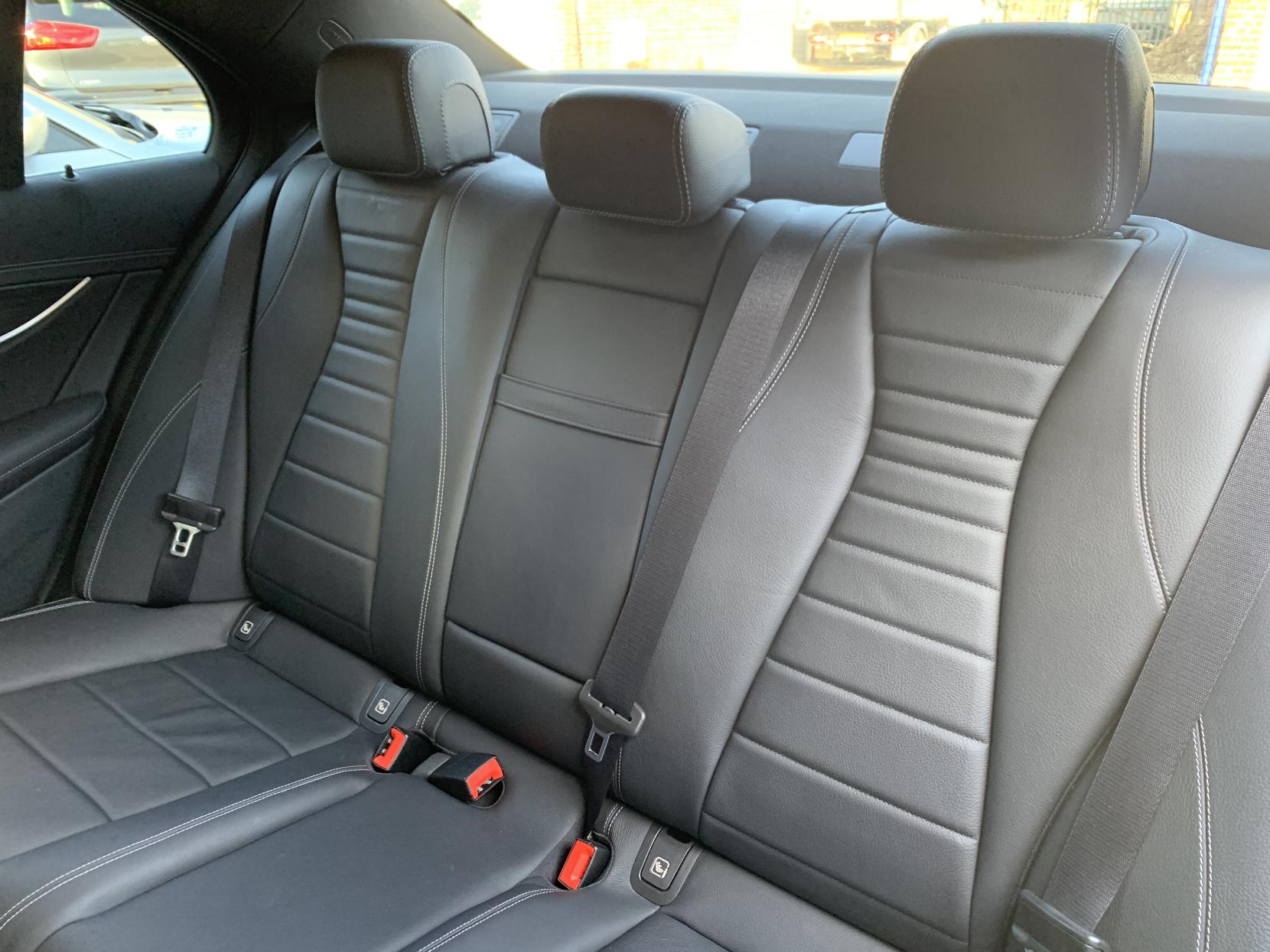 Mercedes-Benz E Class 2.0 E220d AMG Line Edition (Premium) Saloon 4dr Diesel G-Tronic+ Euro 6 (s/s) (194 ps)