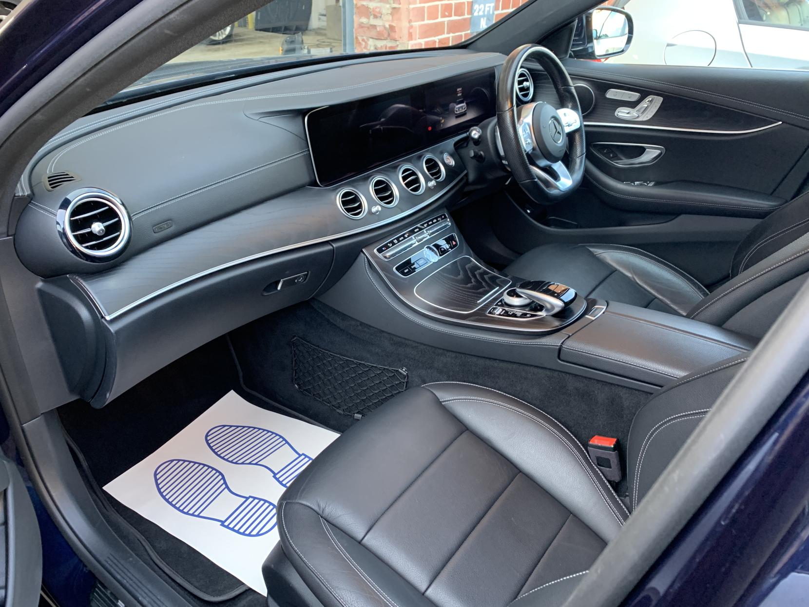 Mercedes-Benz E Class 2.0 E220d AMG Line Edition (Premium) Saloon 4dr Diesel G-Tronic+ Euro 6 (s/s) (194 ps)