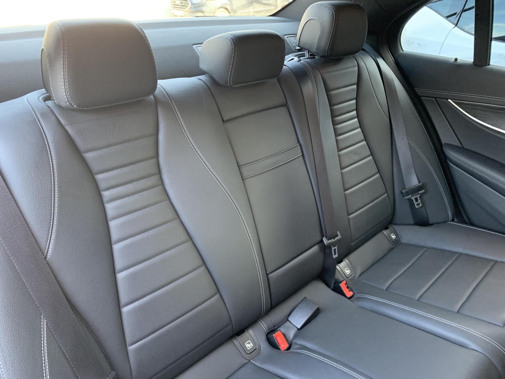 Mercedes-Benz E Class 2.0 E220d AMG Line Edition (Premium) Saloon 4dr Diesel G-Tronic+ Euro 6 (s/s) (194 ps)