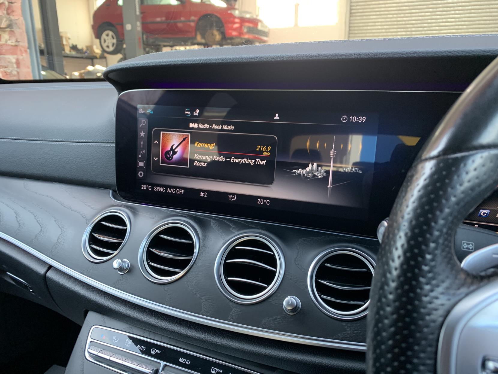 Mercedes-Benz E Class 2.0 E220d AMG Line Edition (Premium) Saloon 4dr Diesel G-Tronic+ Euro 6 (s/s) (194 ps)