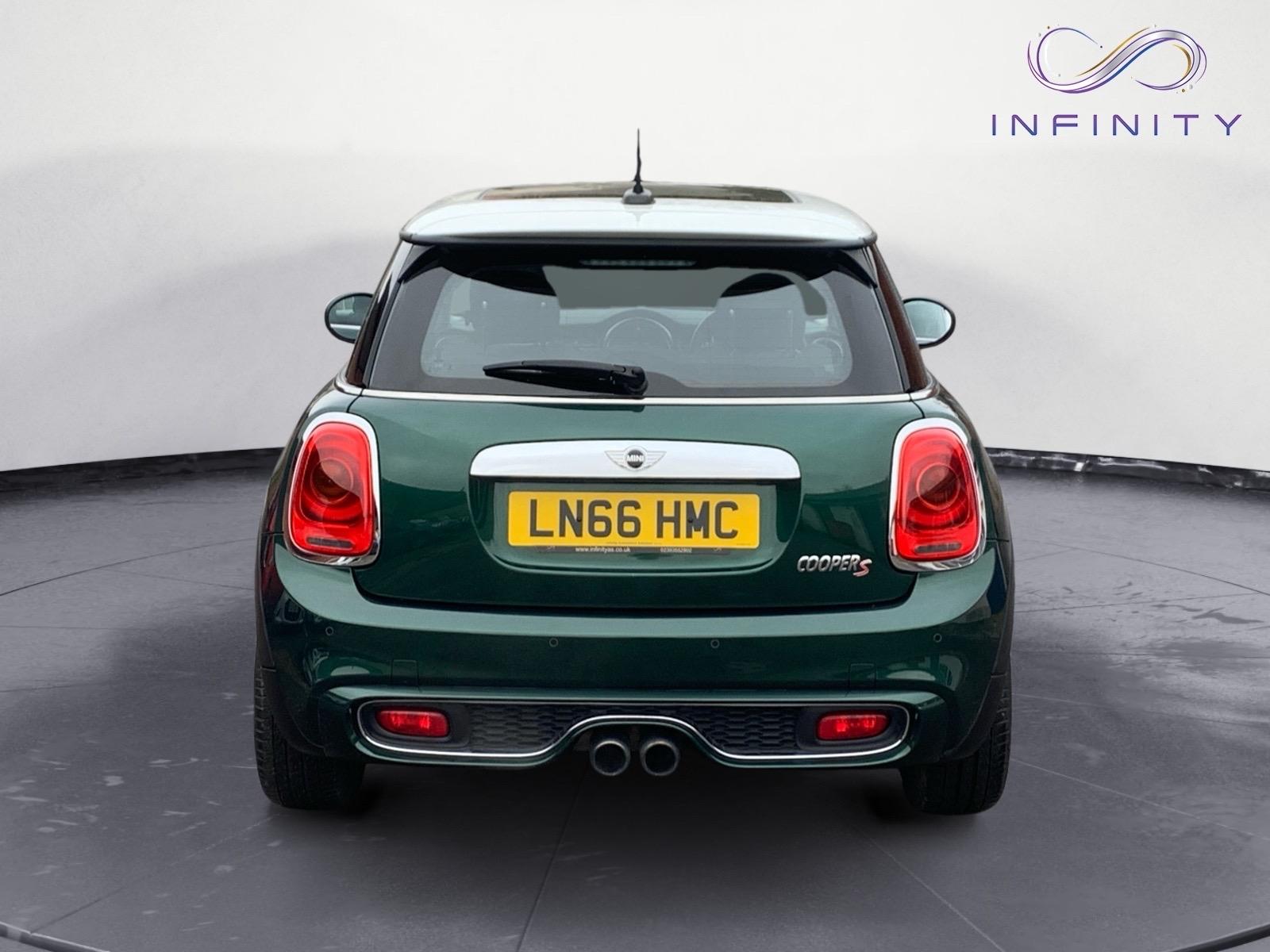 MINI Hatch 2.0 Cooper S Hatchback 3dr Petrol Auto Euro 6 (s/s) (192 ps)
