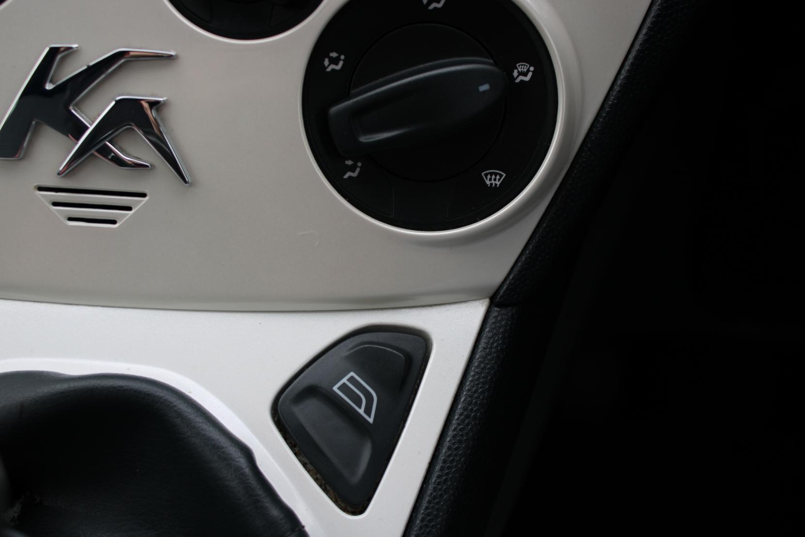 Ford Ka 1.2 Zetec Hatchback 3dr Petrol Manual Euro 5 (s/s) (69 ps)