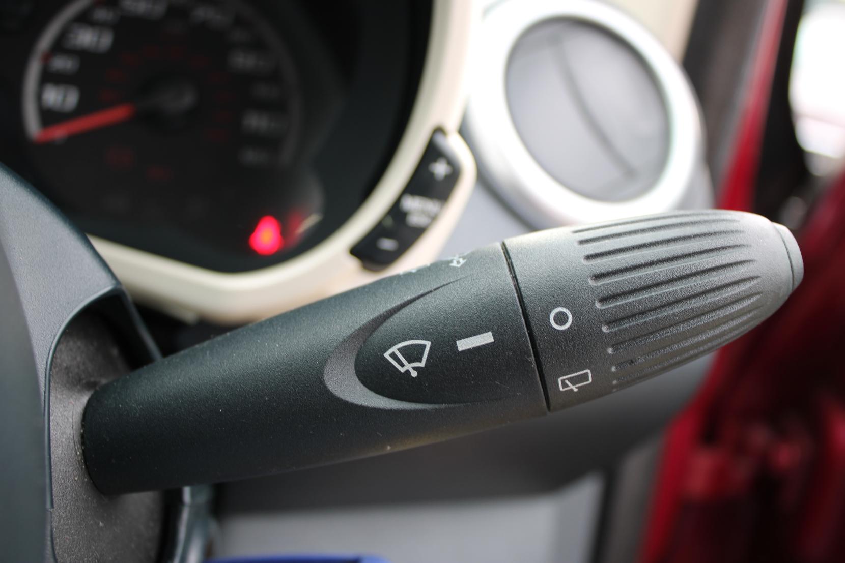 Ford Ka 1.2 Zetec Hatchback 3dr Petrol Manual Euro 5 (s/s) (69 ps)