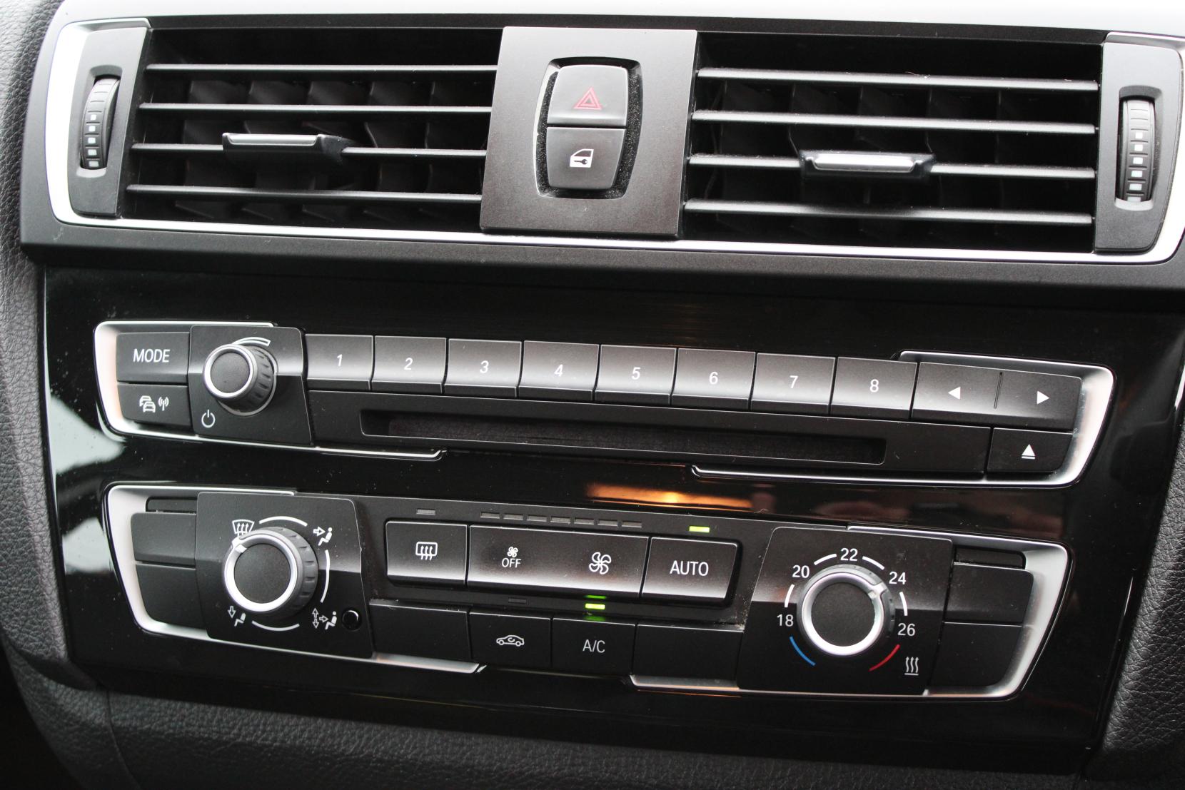 BMW 1 Series 1.5 118i Sport Hatchback 3dr Petrol Manual Euro 6 (s/s) (136 ps)