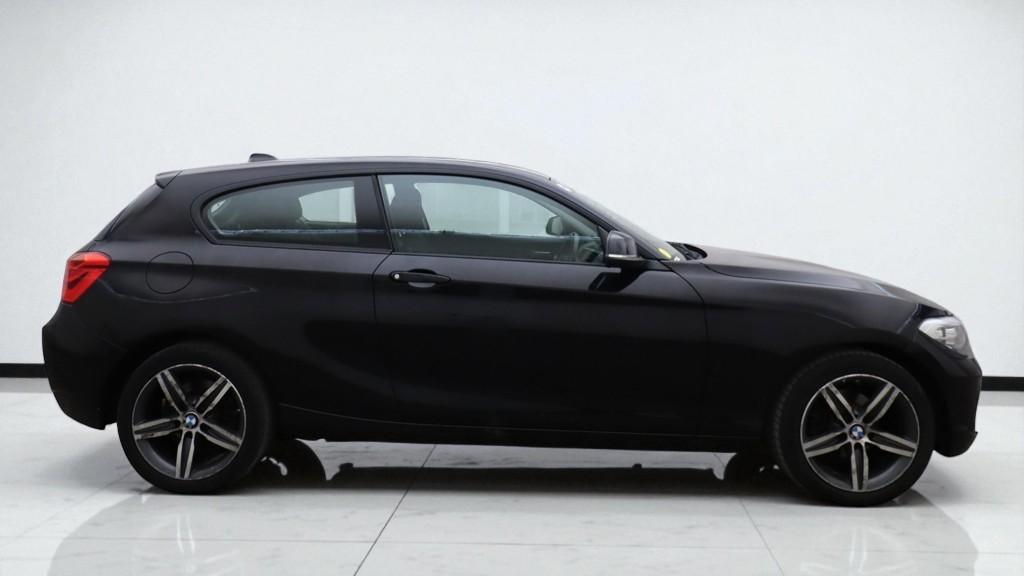 BMW 1 Series 1.5 118i Sport Hatchback 3dr Petrol Manual Euro 6 (s/s) (136 ps)