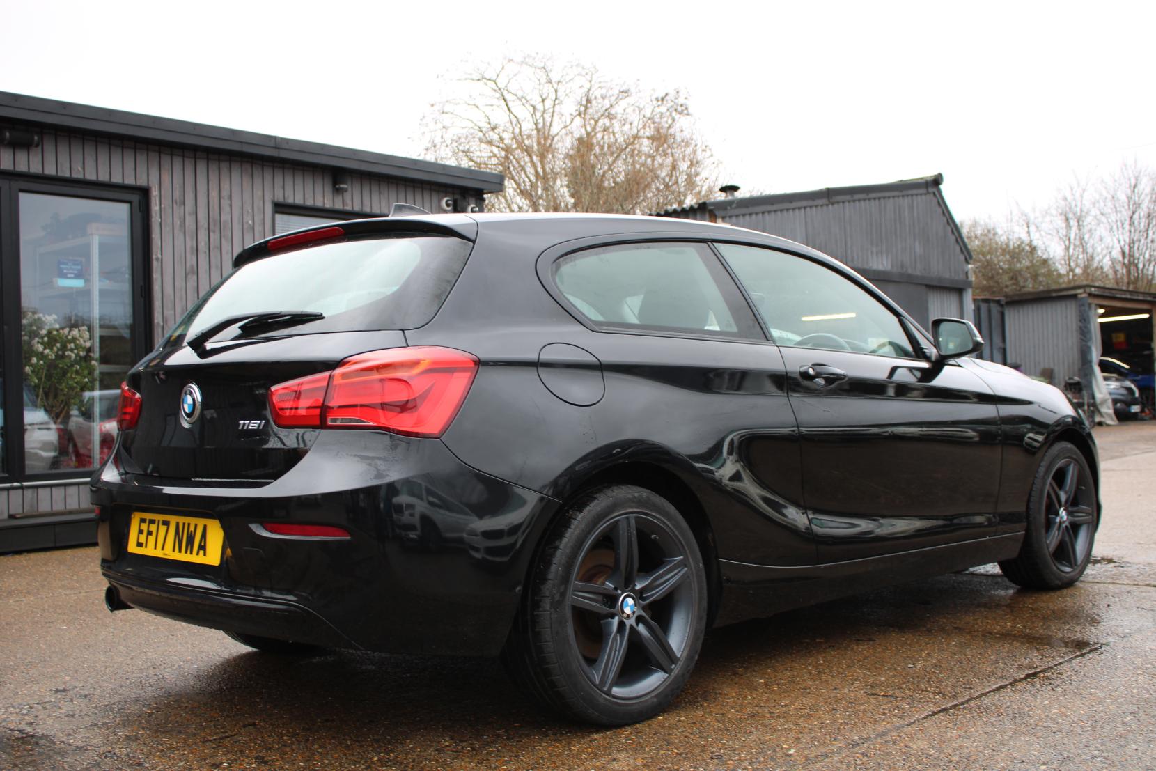 BMW 1 Series 1.5 118i Sport Hatchback 3dr Petrol Manual Euro 6 (s/s) (136 ps)