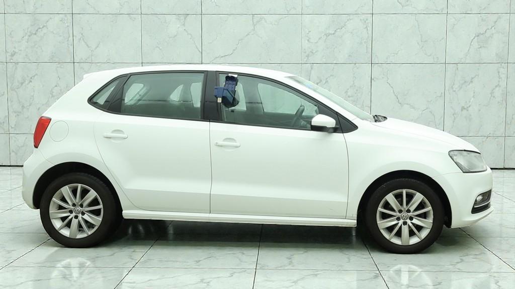 Volkswagen Polo 1.2 TSI BlueMotion Tech SE Hatchback 5dr Petrol Manual Euro 6 (s/s) (90 ps)