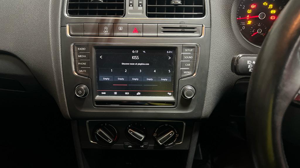 Volkswagen Polo 1.2 TSI BlueMotion Tech SE Hatchback 5dr Petrol Manual Euro 6 (s/s) (90 ps)