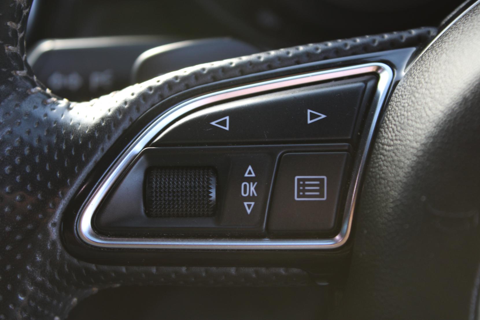 Audi A1 1.4 TFSI CoD S line Sportback 5dr Petrol S Tronic Euro 5 (s/s) (140 ps)