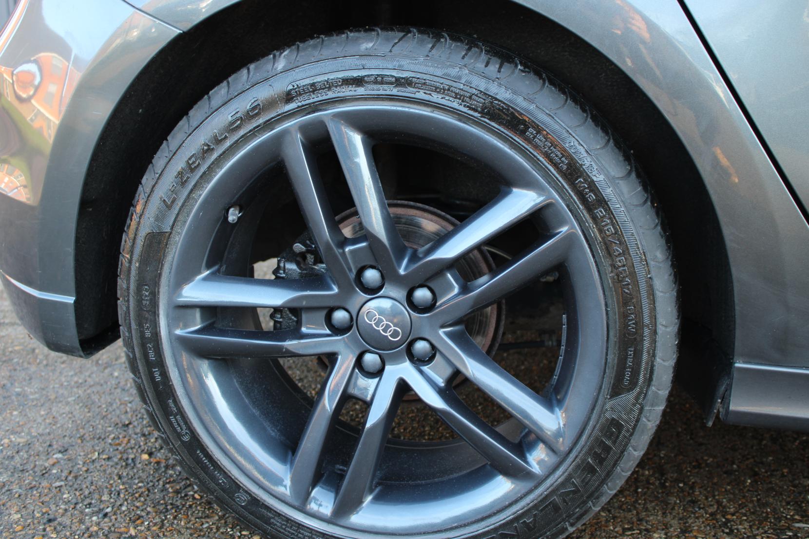 Audi A1 1.4 TFSI CoD S line Sportback 5dr Petrol S Tronic Euro 5 (s/s) (140 ps)