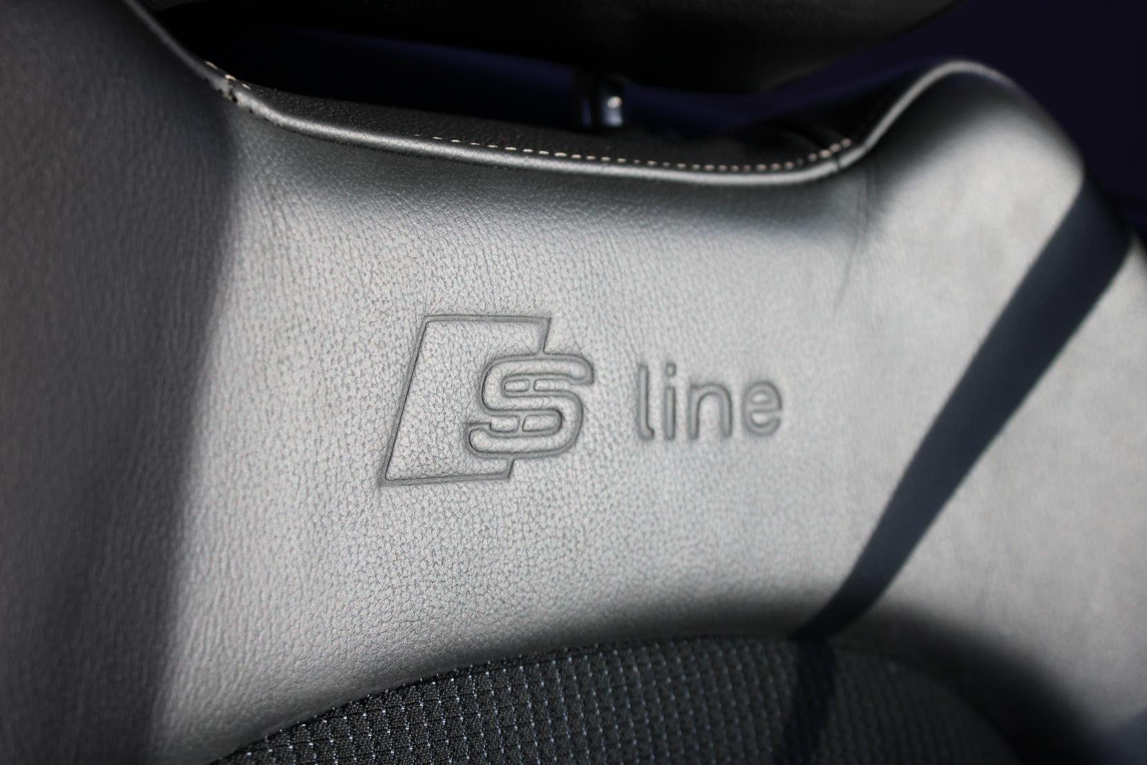 Audi A1 1.4 TFSI CoD S line Sportback 5dr Petrol S Tronic Euro 5 (s/s) (140 ps)