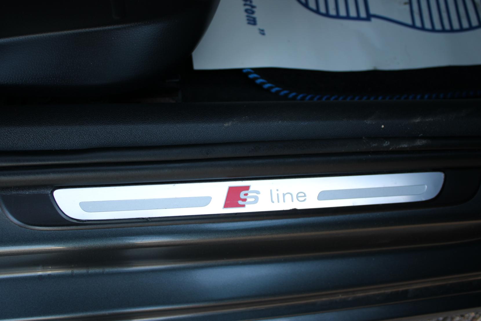 Audi A1 1.4 TFSI CoD S line Sportback 5dr Petrol S Tronic Euro 5 (s/s) (140 ps)