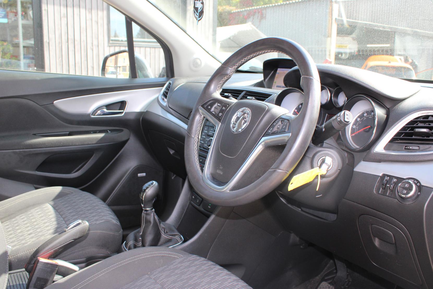 Vauxhall Mokka 1.6 Tech Line SUV 5dr Petrol Manual 2WD Euro 5 (s/s) (115 ps)