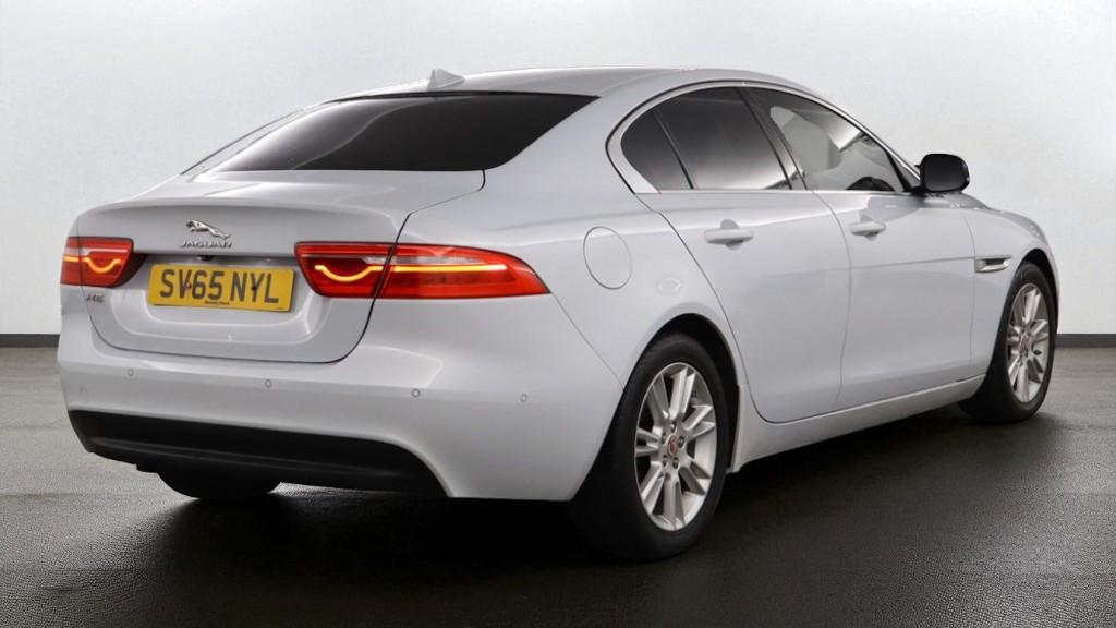 Jaguar XE 2.0 GTDi Prestige Saloon 4dr Petrol Auto Euro 6 (s/s) (200 ps)
