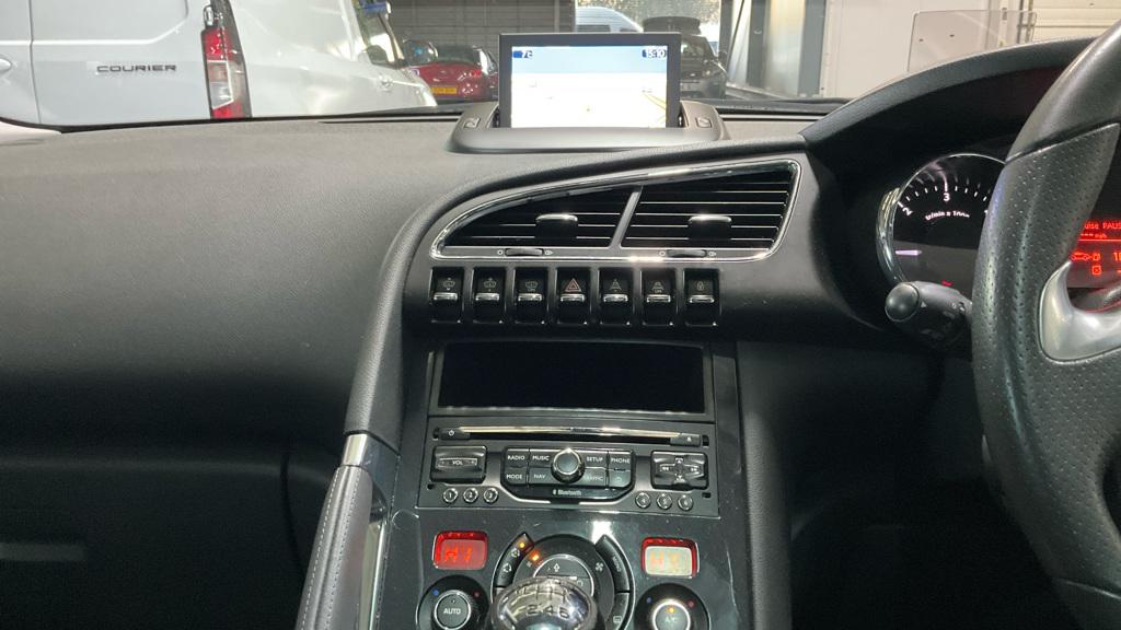 Peugeot 3008 1.6 HDi Allure SUV 5dr Diesel Manual Euro 5 (115 ps)