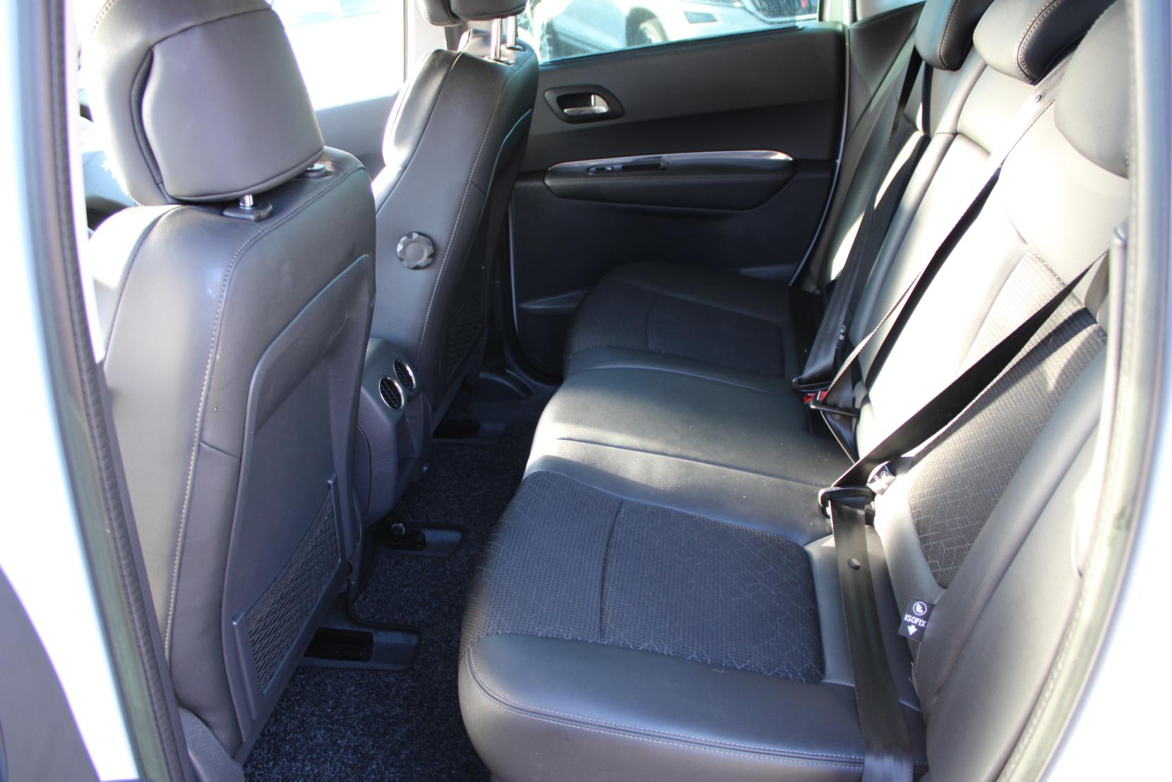 Peugeot 3008 1.6 HDi Allure SUV 5dr Diesel Manual Euro 5 (115 ps)