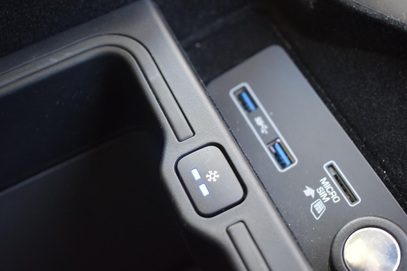 Land Rover Range Rover 5.0 P525 V8 Autobiography SUV 5dr Petrol Auto 4WD Euro 6 (s/s) (525 ps)