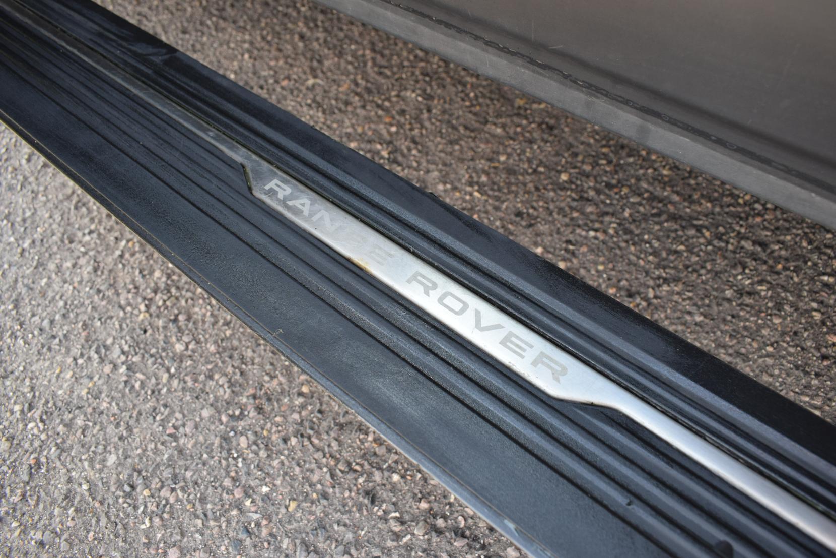 Land Rover Range Rover 5.0 P525 V8 Autobiography SUV 5dr Petrol Auto 4WD Euro 6 (s/s) (525 ps)