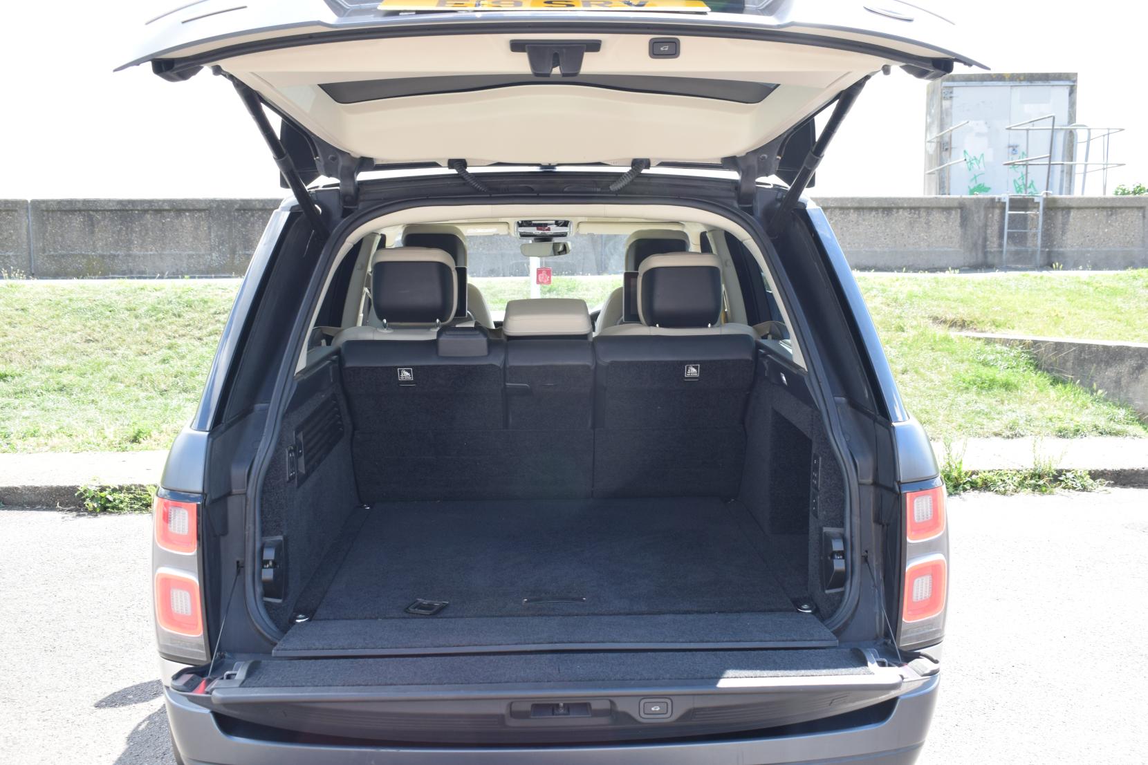 Land Rover Range Rover 5.0 P525 V8 Autobiography SUV 5dr Petrol Auto 4WD Euro 6 (s/s) (525 ps)