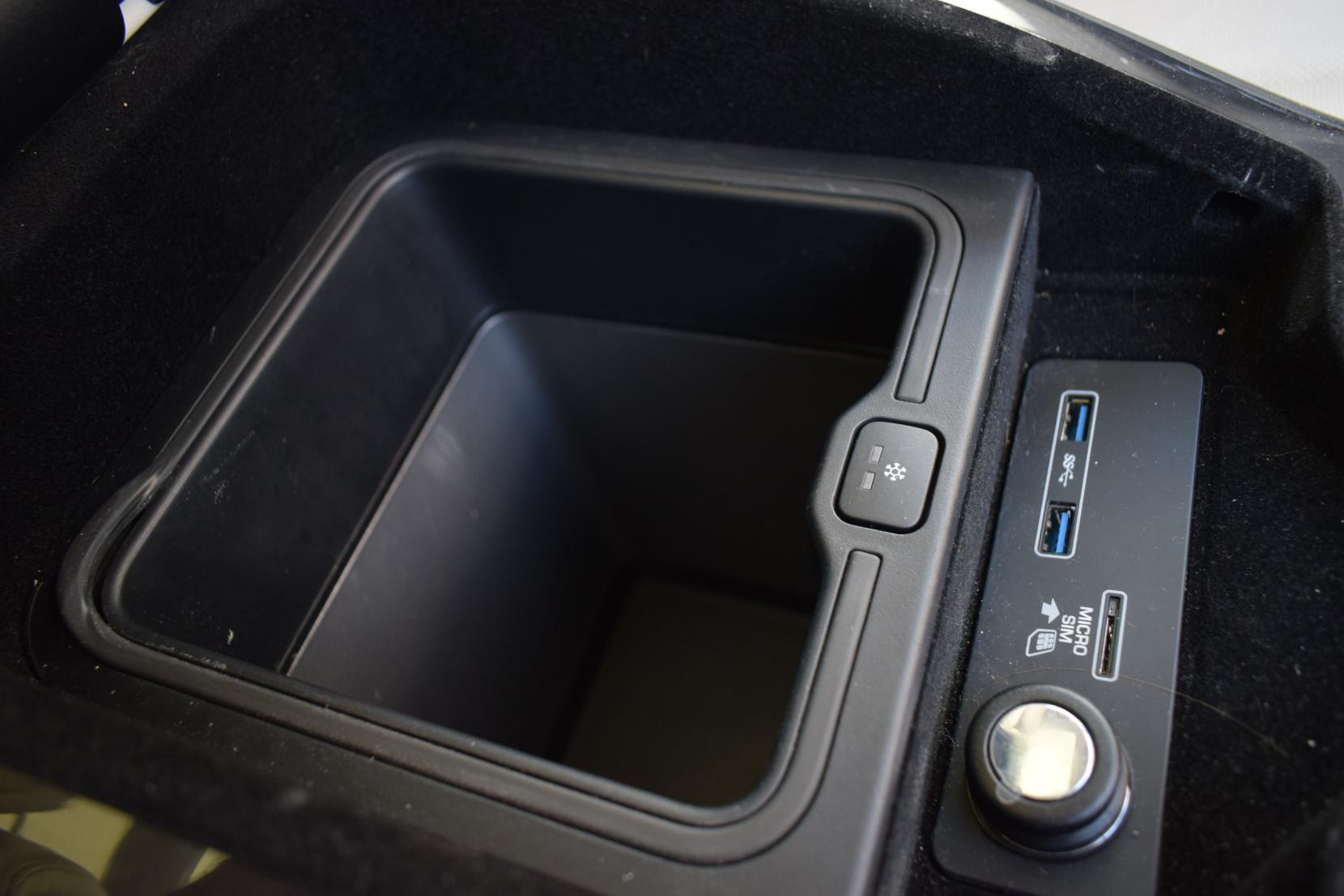 Land Rover Range Rover 5.0 P525 V8 Autobiography SUV 5dr Petrol Auto 4WD Euro 6 (s/s) (525 ps)