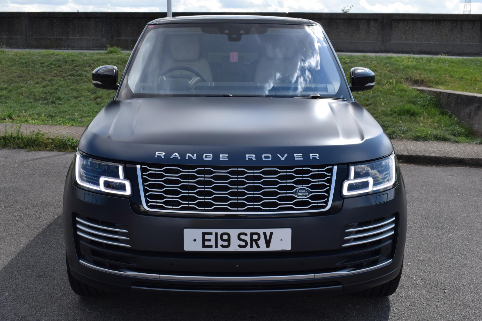 Land Rover Range Rover 5.0 P525 V8 Autobiography SUV 5dr Petrol Auto 4WD Euro 6 (s/s) (525 ps)