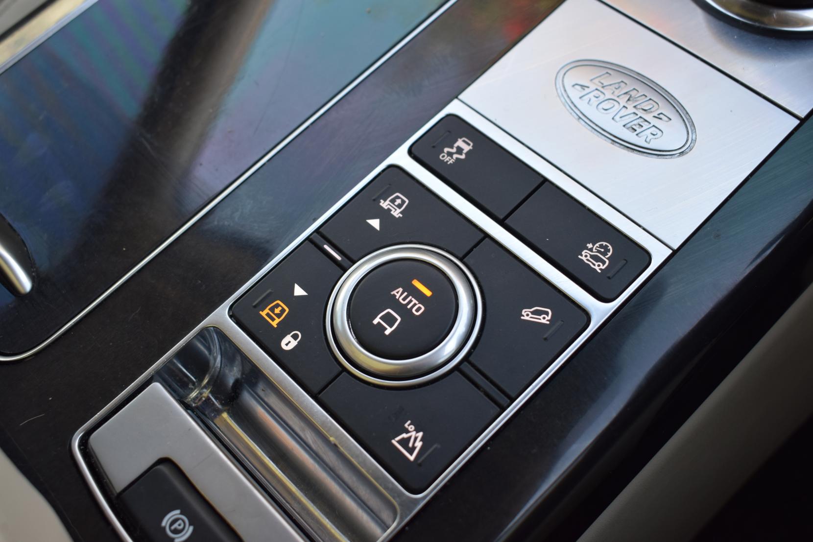 Land Rover Range Rover 5.0 P525 V8 Autobiography SUV 5dr Petrol Auto 4WD Euro 6 (s/s) (525 ps)