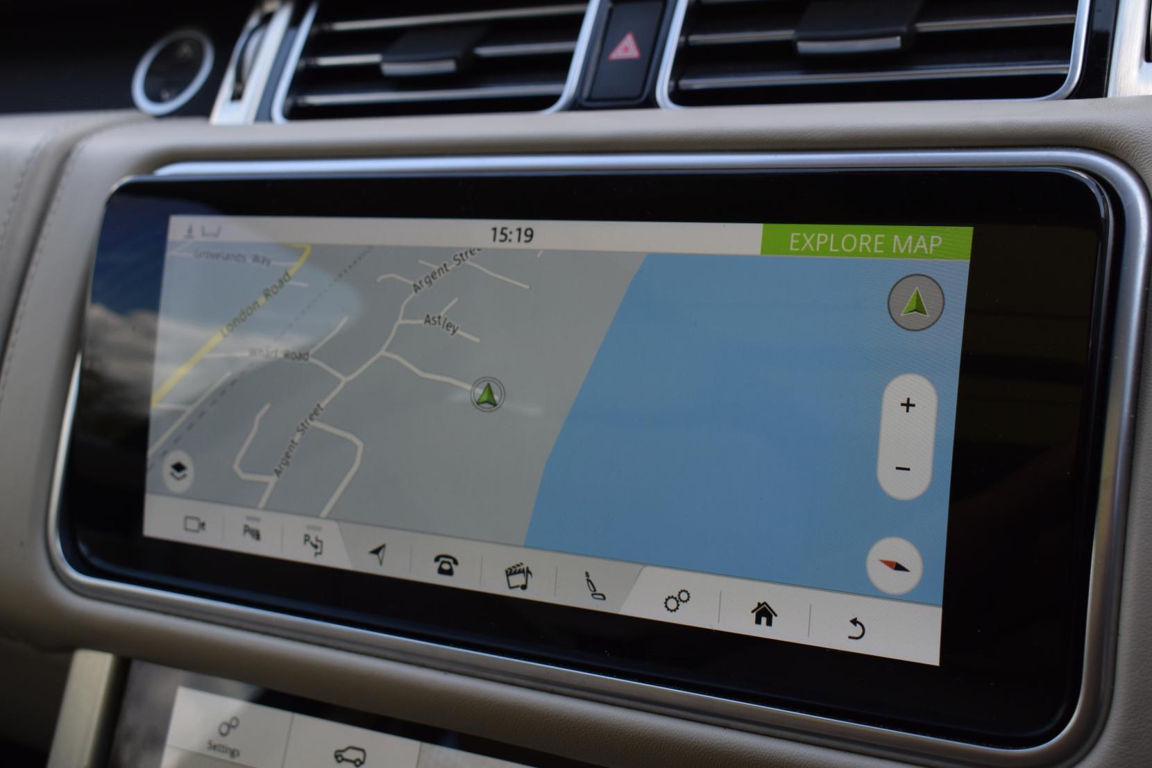 Land Rover Range Rover 5.0 P525 V8 Autobiography SUV 5dr Petrol Auto 4WD Euro 6 (s/s) (525 ps)