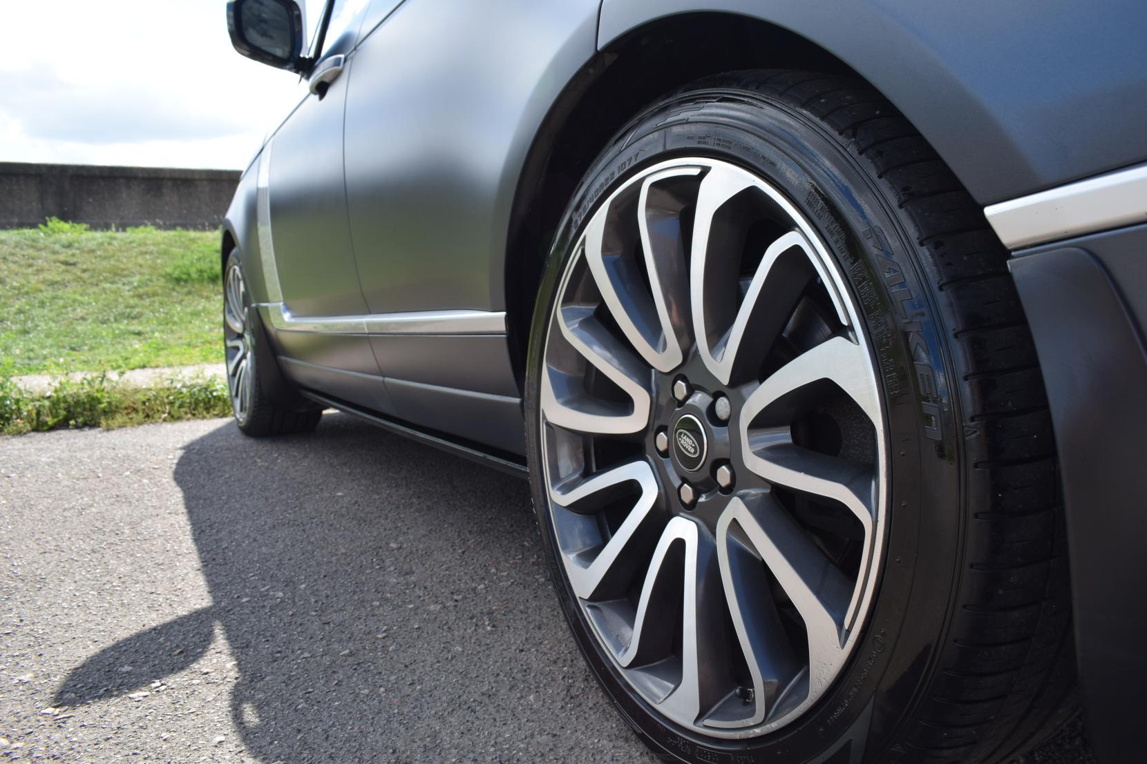 Land Rover Range Rover 5.0 P525 V8 Autobiography SUV 5dr Petrol Auto 4WD Euro 6 (s/s) (525 ps)