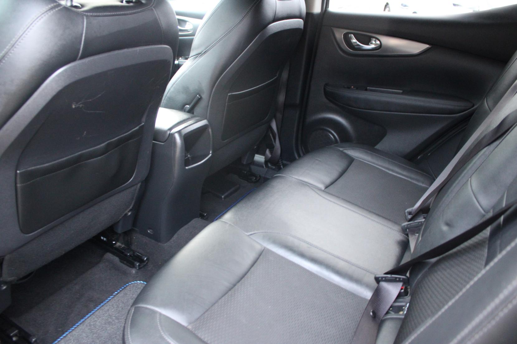 Nissan Qashqai 1.2 DIG-T Tekna SUV 5dr Petrol Manual Euro 6 (s/s) (115 ps)