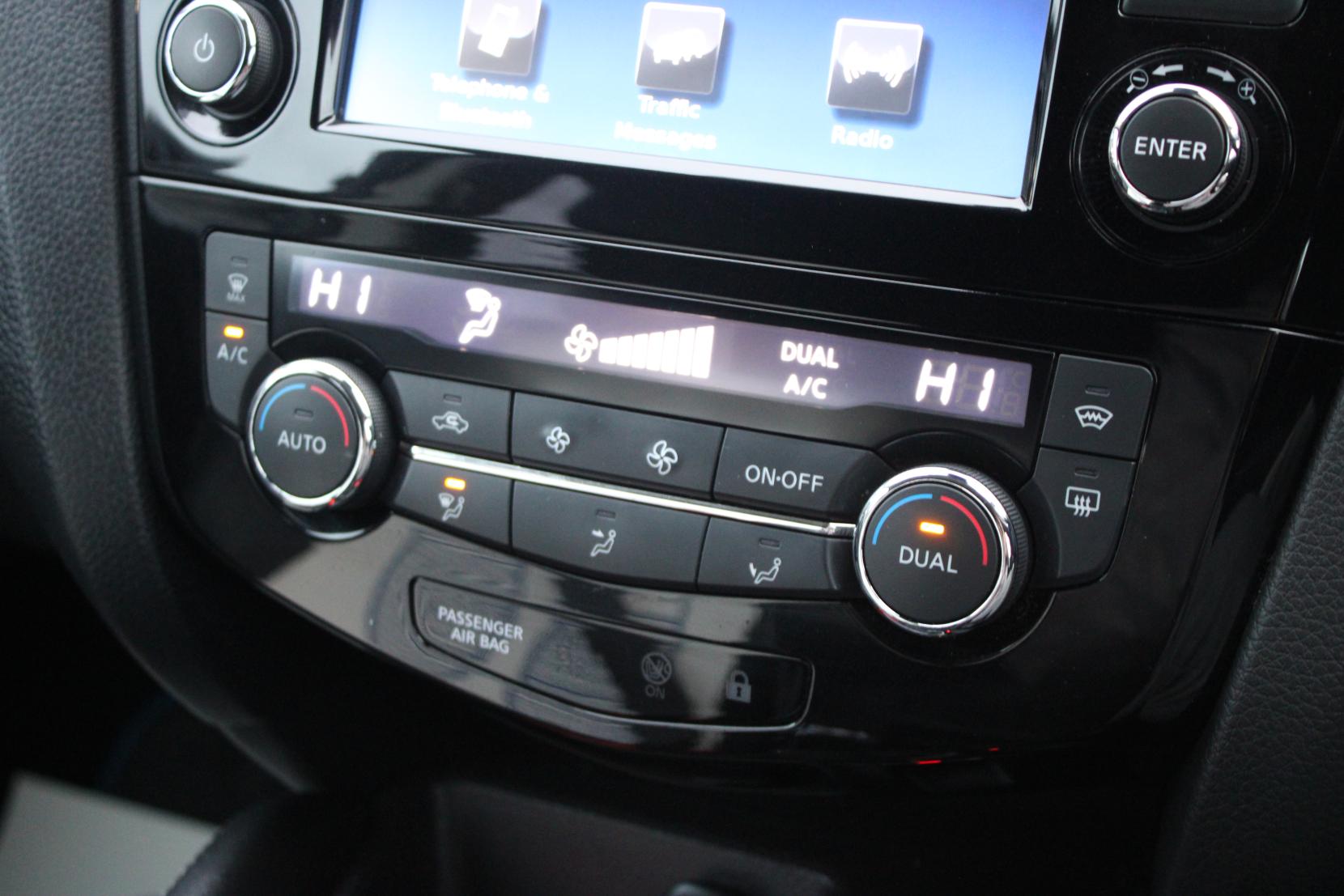 Nissan Qashqai 1.2 DIG-T Tekna SUV 5dr Petrol Manual Euro 6 (s/s) (115 ps)