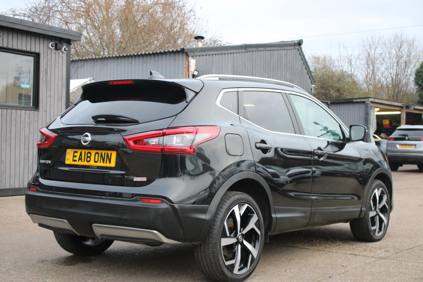 Nissan Qashqai 1.2 DIG-T Tekna SUV 5dr Petrol Manual Euro 6 (s/s) (115 ps)