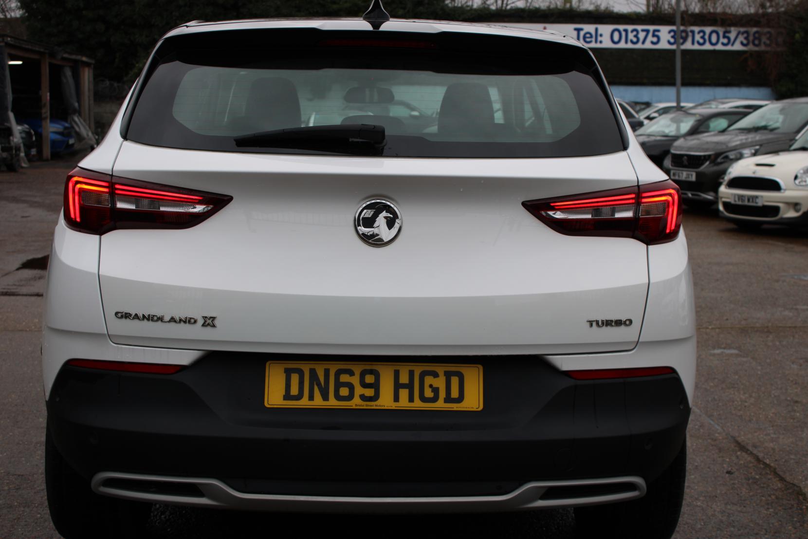 Vauxhall Grandland X 1.2 Turbo GPF Sport Nav SUV 5dr Petrol Manual Euro 6 (s/s) (130 ps)