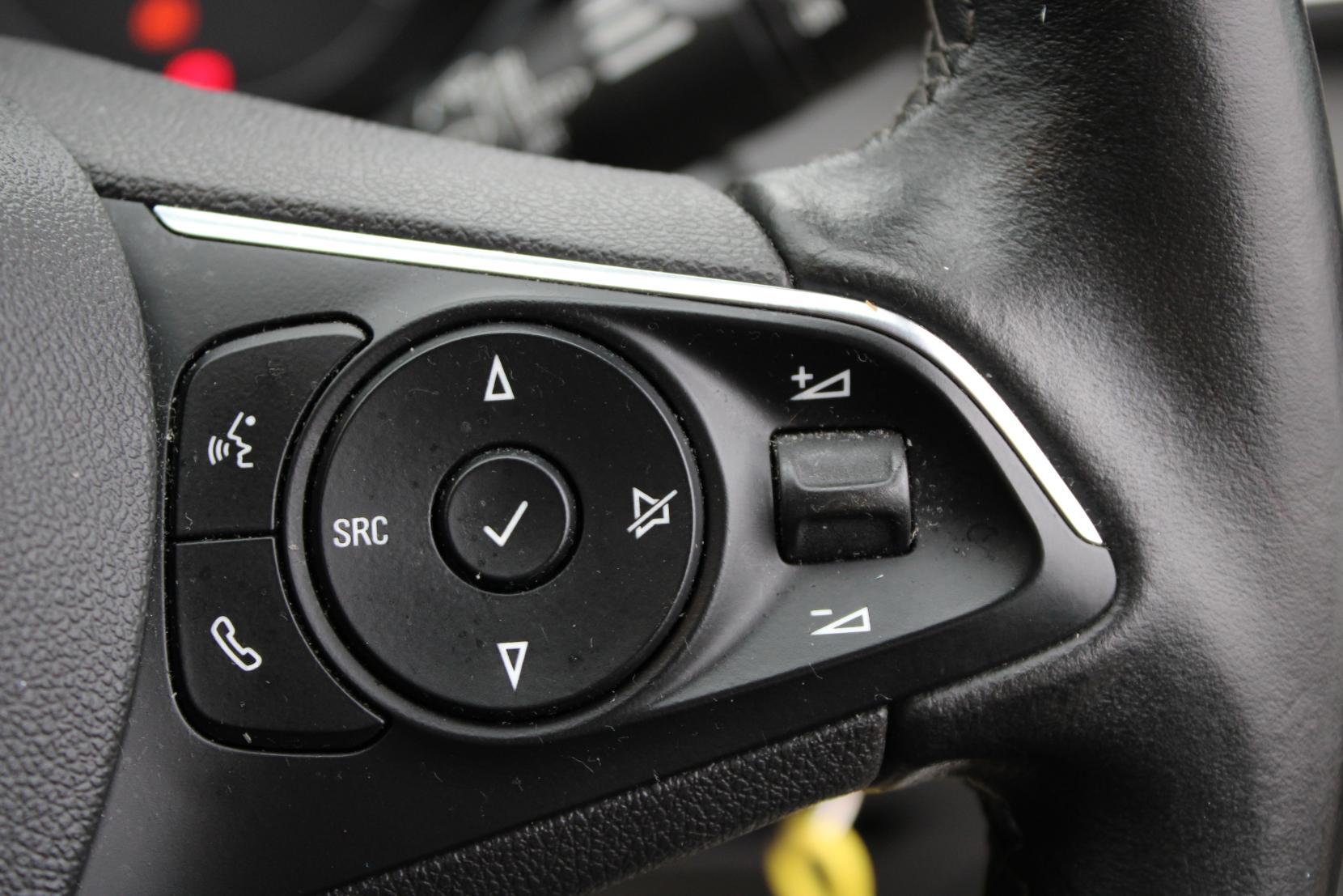 Vauxhall Grandland X 1.2 Turbo GPF Sport Nav SUV 5dr Petrol Manual Euro 6 (s/s) (130 ps)